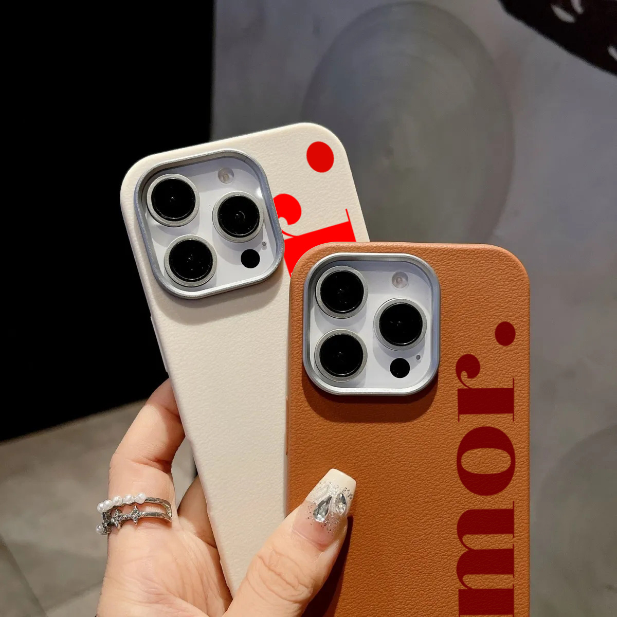 Kırmızı Sanatsal Harfli Lichee - Phone Cases Brown incelemesi ve fiyatı