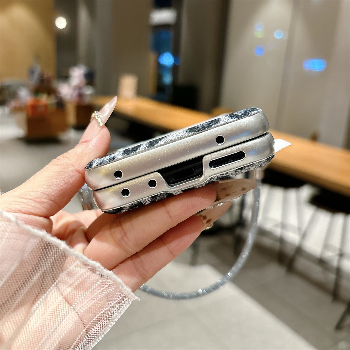 Motorola Razr 70 Ultra/60 Ultr - Flip Leather Case incelemesi ve fiyatı